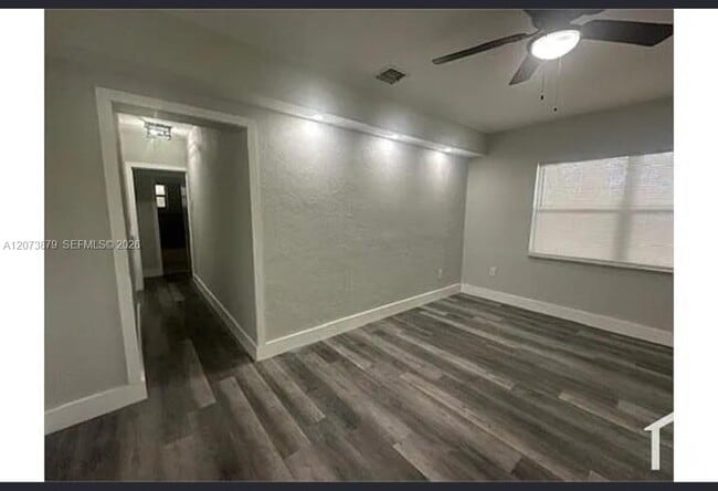 Photo - 2154 NE 168th St Unidad 2154