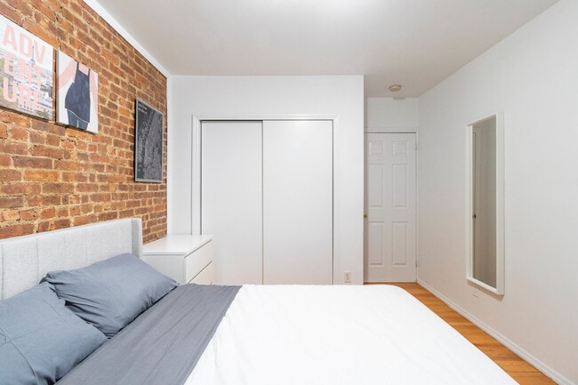 Photo - 1415-1423 Lexington Avenue-SI ID1032075P Unit SI ID1032075P