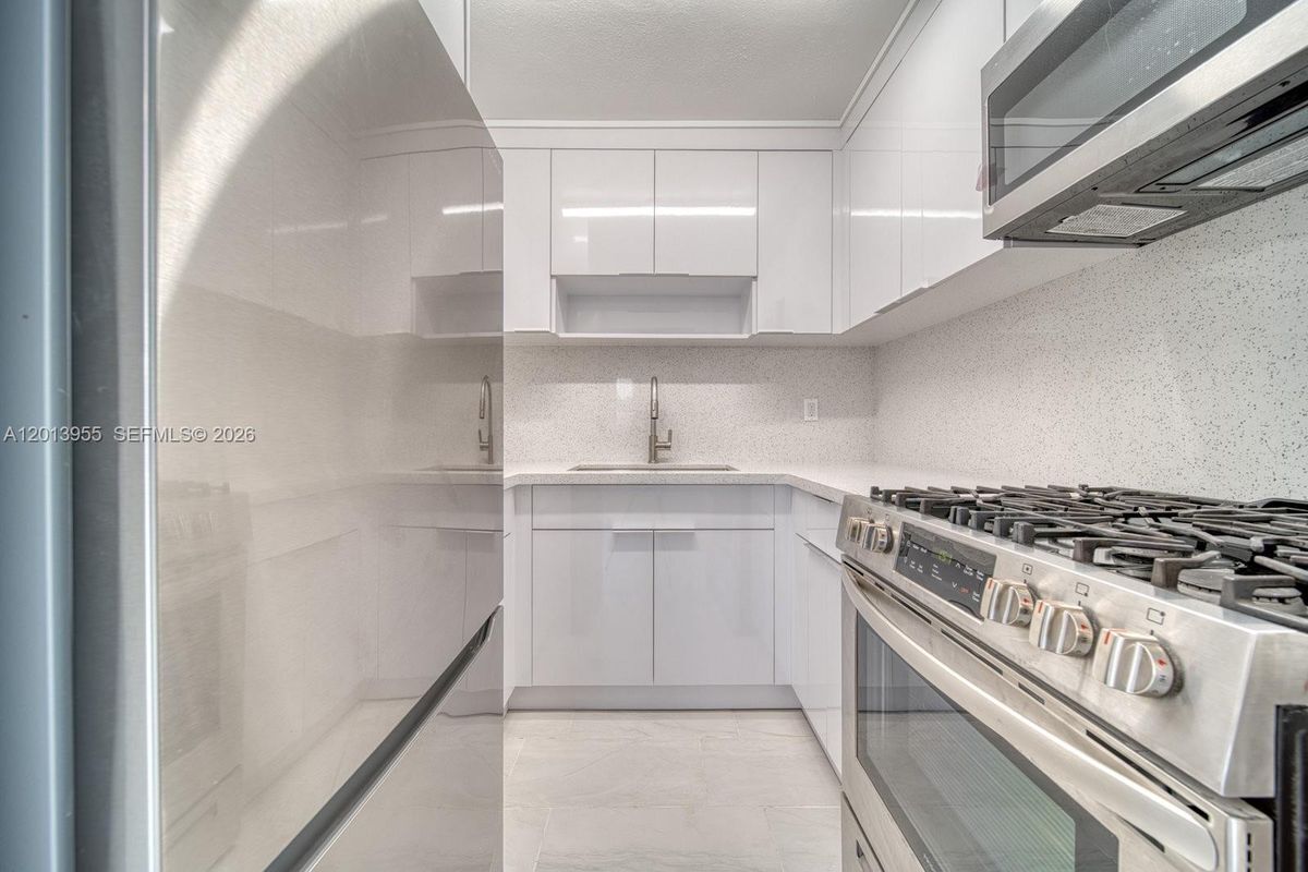 Photo - 7101 SW 89th Ct Unit 110