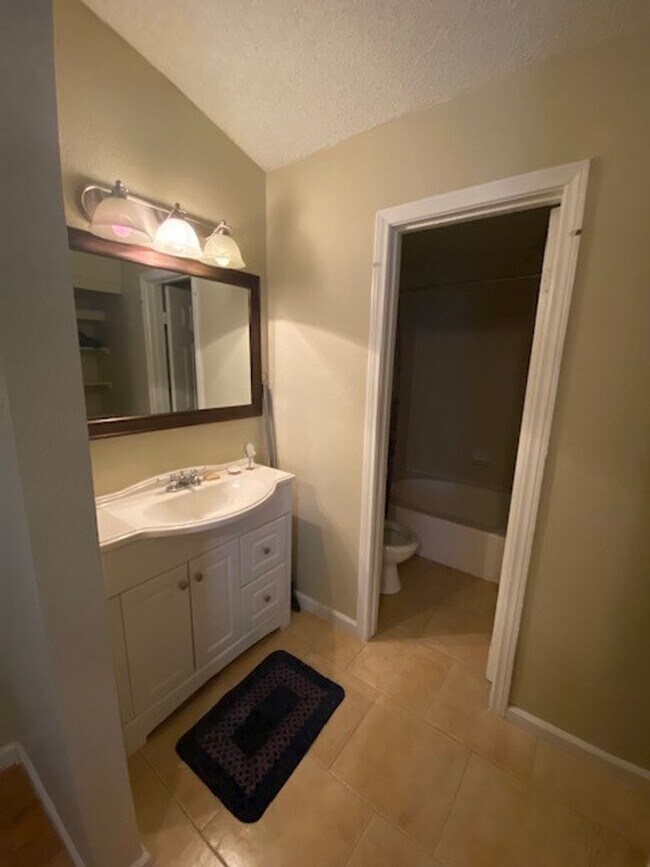 Photo - Stylish 2-Bed Townhome with Loft & Dual Pr...