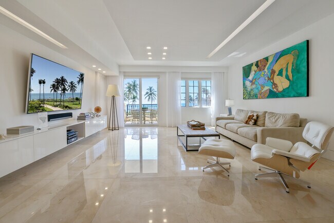 Photo - 19223 Fisher Island Dr