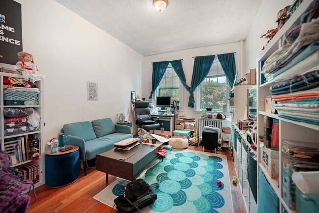 Photo - 249 Chestnut Hill Ave Unit 1