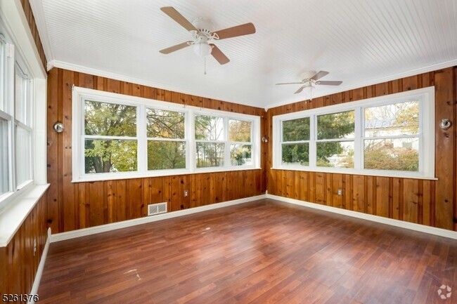 Building Photo - 3 Saddle River Rd Rental