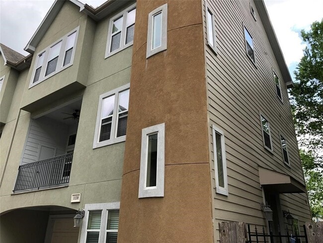 Building Photo - 1138 W 26th St Rental