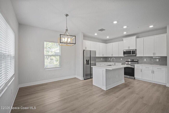 Photo - 330 San Marino Rd SW