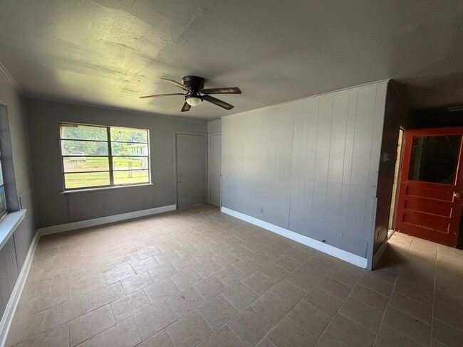 Photo - Spacious Two Bedroom Home