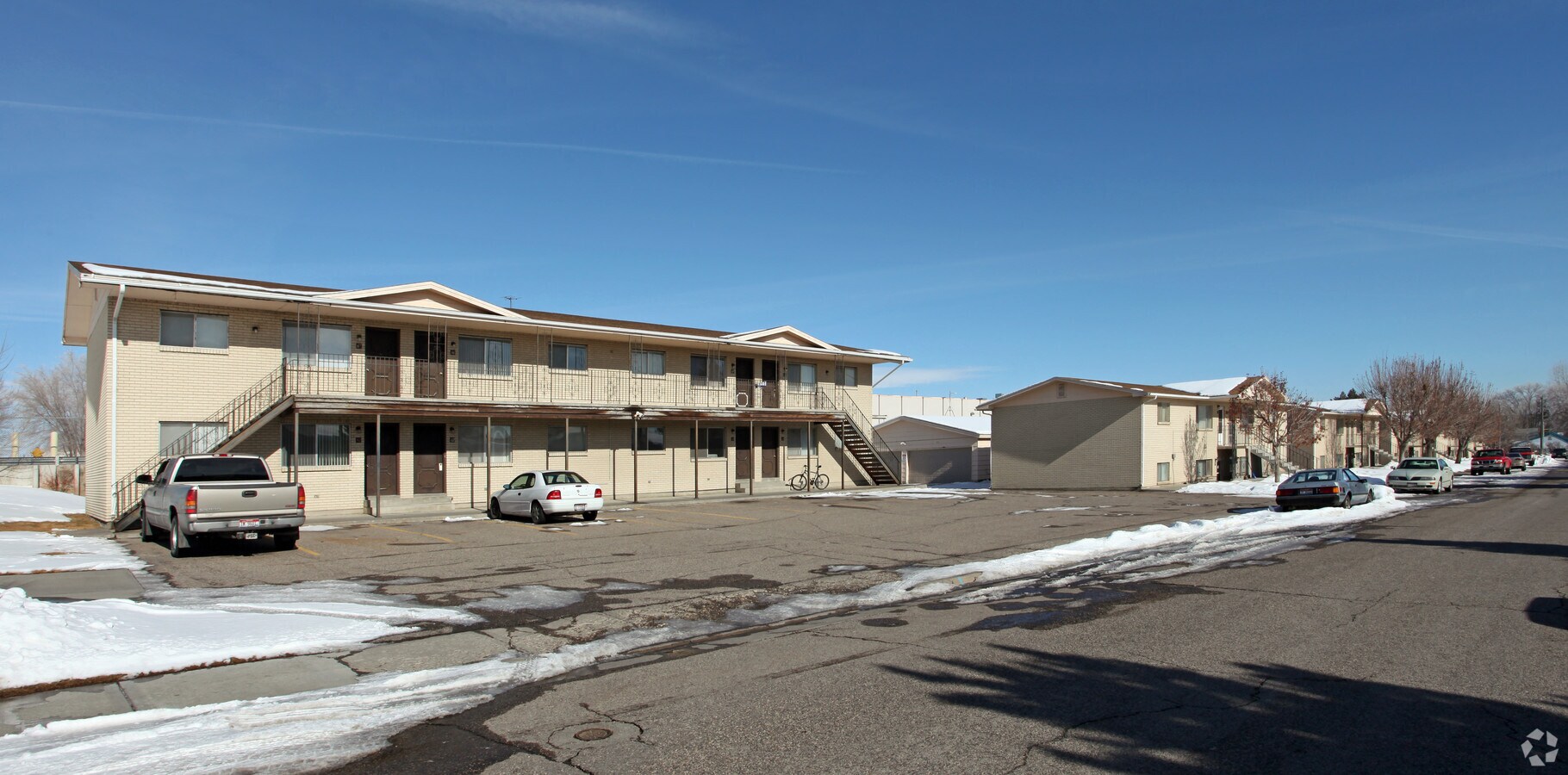 Cambridge Apartments - Cambridge Apartments