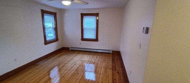 Photo - 376 Grove St