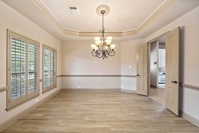 Photo - 10015 Cinco Ridge Dr