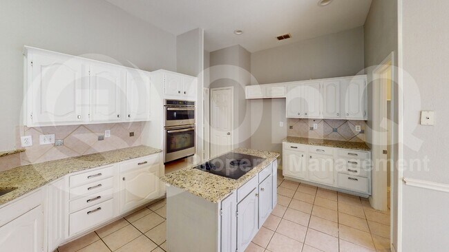 1629 Bennington Dr