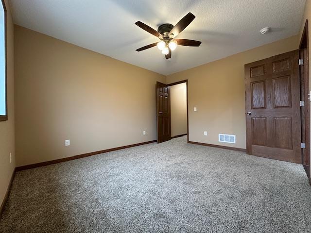 Photo - 1560 Gray Fox Dr NE