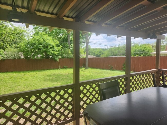 Photo - 3533 Binyon Ave