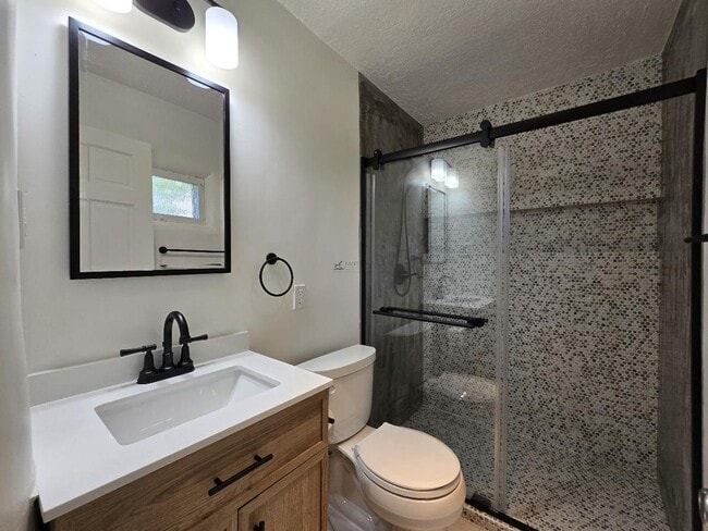 Photo - 667 Old Santa Fe Trail Unit A