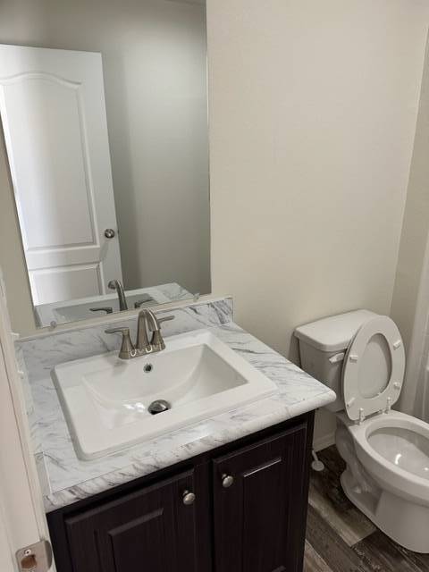 Photo - 740-990-990 Arroyo Dr