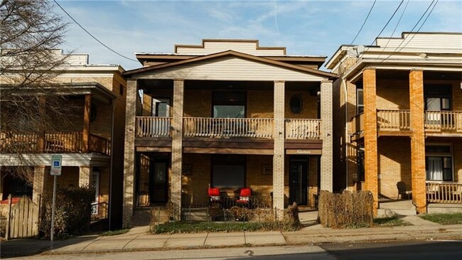 Photo - 17 Bailey Ave