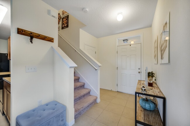 Photo - 10530 Whispering Hammock Dr