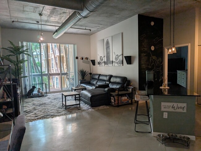 Living Area - 2001 Biscayne Blvd Unit 2209