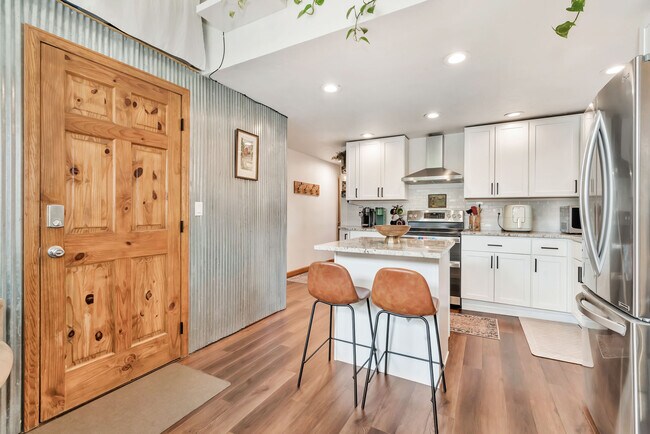 Photo - 3025 Columbine Dr Unit 30