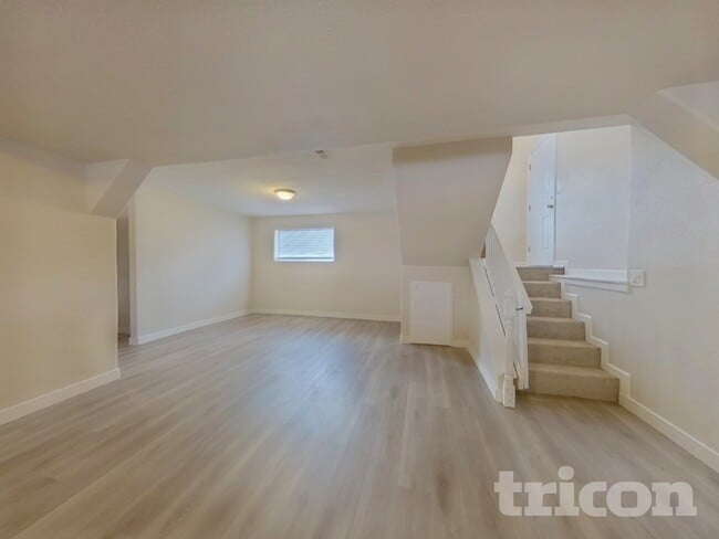 Photo - 2512 W 99th Pl