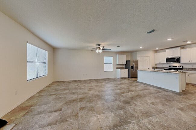 Photo - 3641 Peony Ct SE