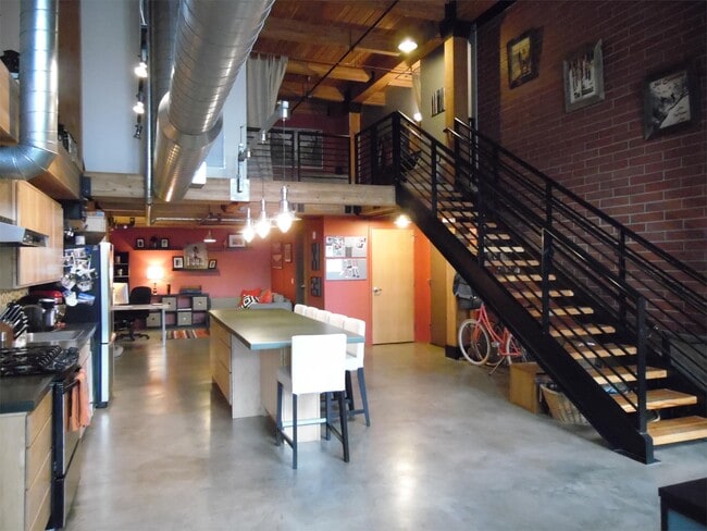Building Photo - 2955 Inca St Rental