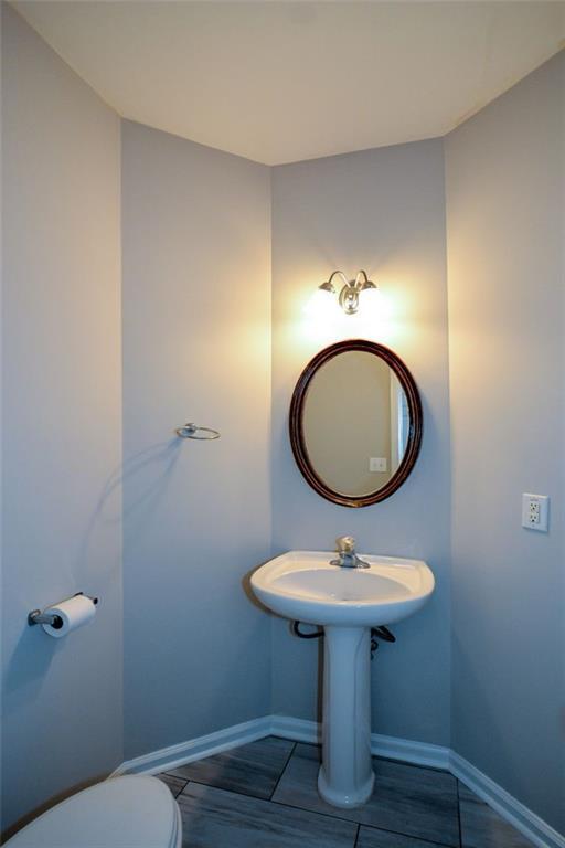 3063 Grace Ct