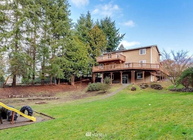 Building Photo - 8661 Sungate Pl NE