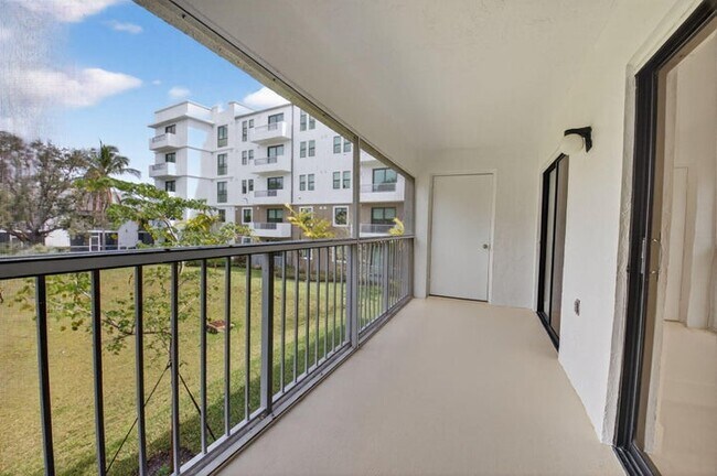 Photo - 300 W Hidden Valley Blvd