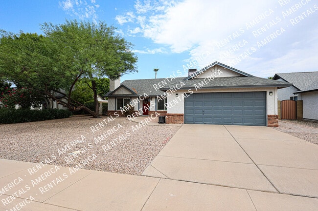 Photo - 3922 W Morelos St House