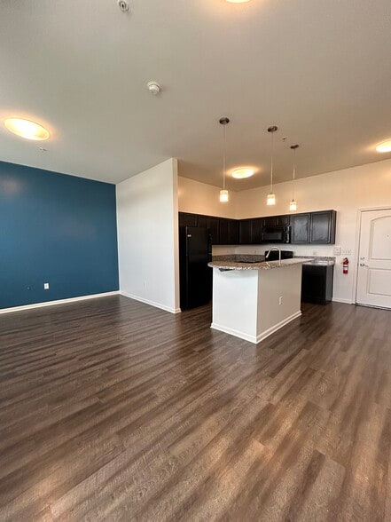 3 BR Kitchen/Living Room