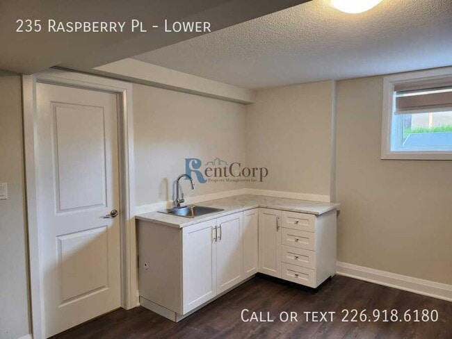 Photo - 235 Raspberry Pl