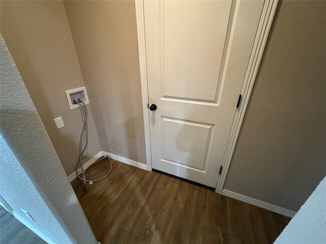 12688 Pioneer Ln