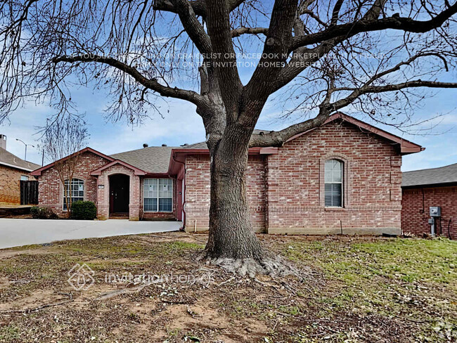 Building Photo - 1893 Helen Ln Rental