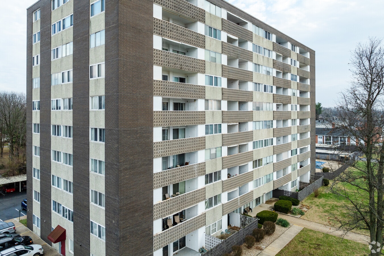 Primario - Continental Towers Condominiums