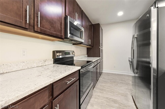 Photo - 7923 Bristol Cir