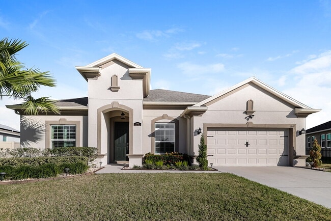 Building Photo - 1841 Henley St