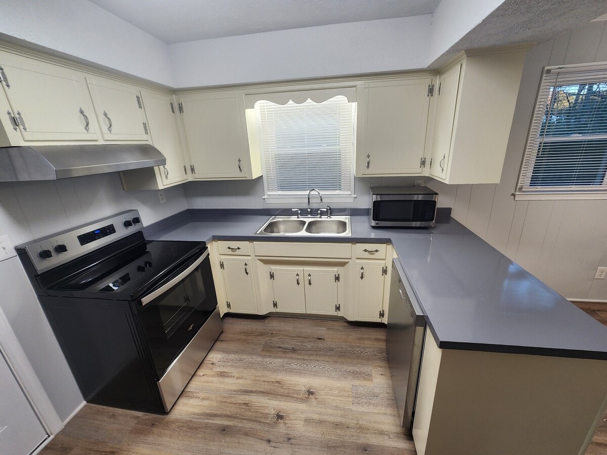 Photo - Sandifer Road Unit 179