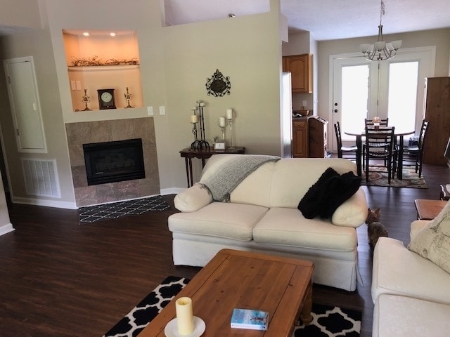 Photo - Quaint setting, One Level 3BR/ 2BA 2-Car Garage Condo