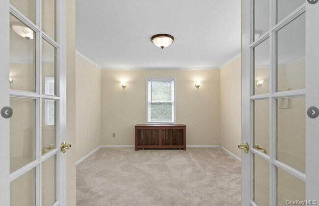 Photo - 22 School St