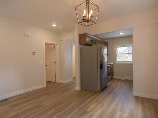 Building Photo - 821 Jefferson Ave