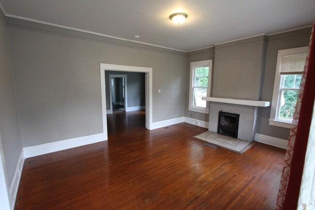 Photo - 241 Marion St