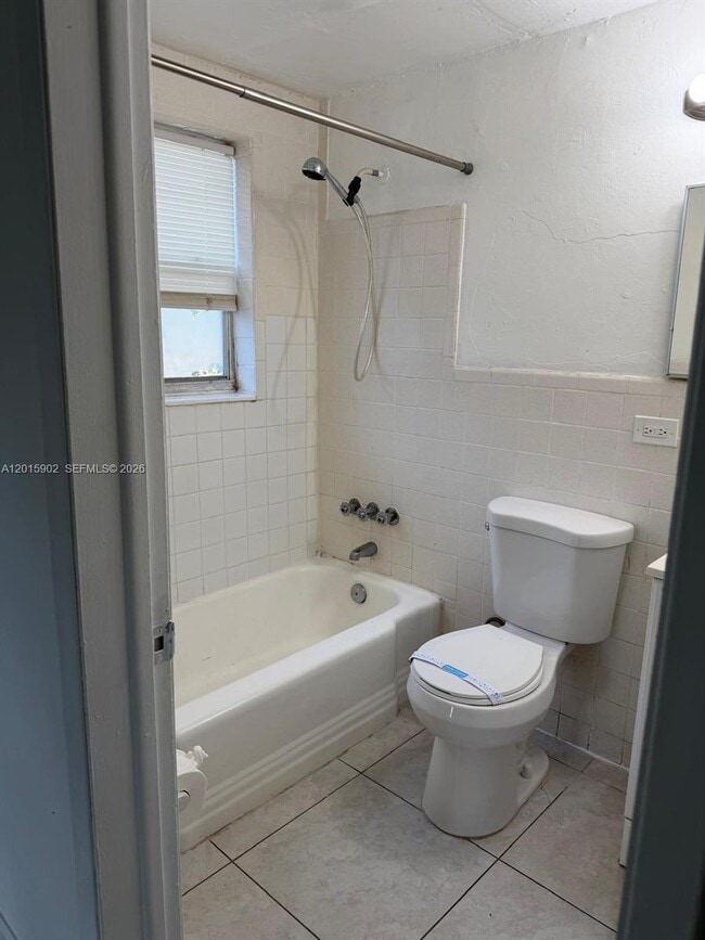 Photo - 3031 NE 21st Terrace Unit 7