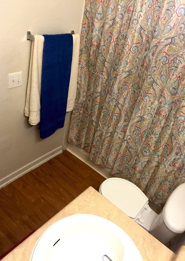 Photo - Crystal Pointe Apartments