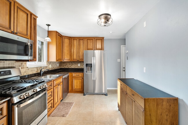 Photo - 12010 Glenpark Dr