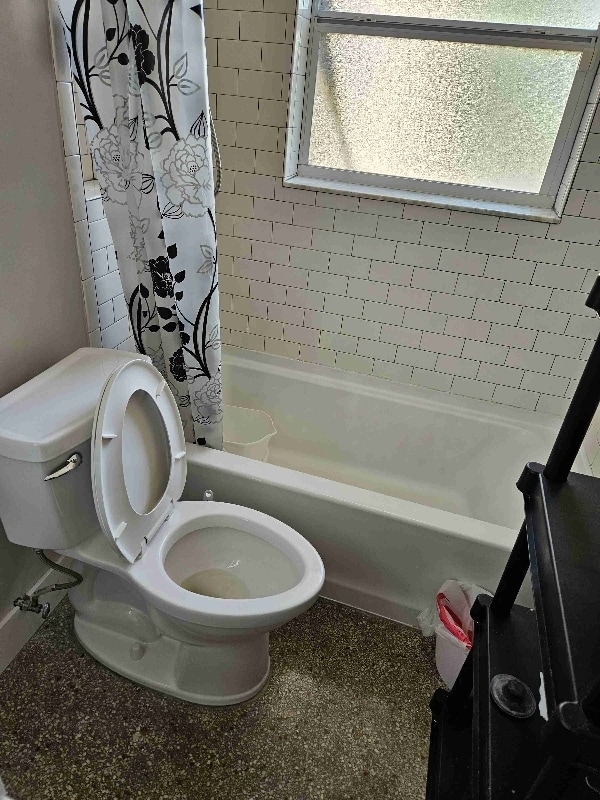 Photo - 1671 NE 32nd Ct