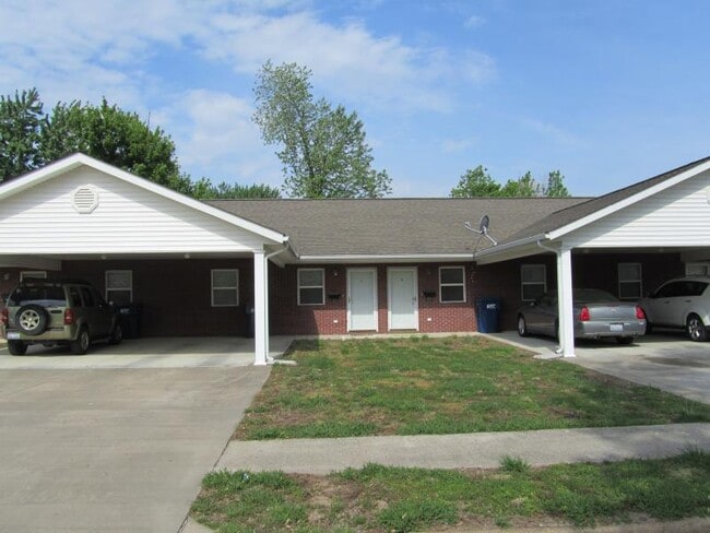 Photo - 308 S Bentley St