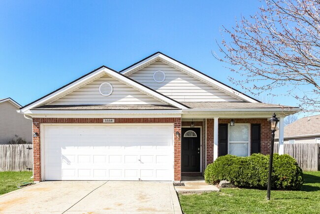 Building Photo - 5558 Wild Horse Dr