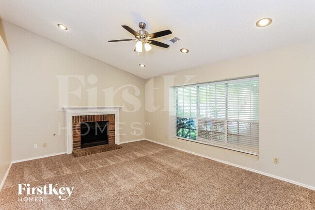 Photo - 1532 High Pointe Ln