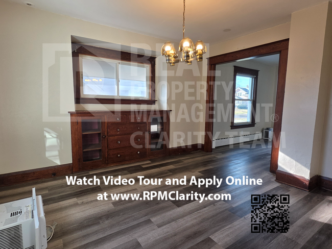 Photo - 4 Bed/1.5 Bath Five Point Home Recently Renovated