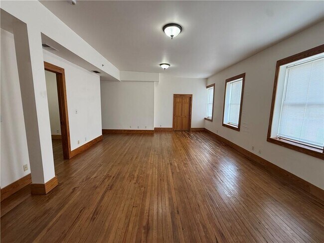 459 Dauphin St Unit D